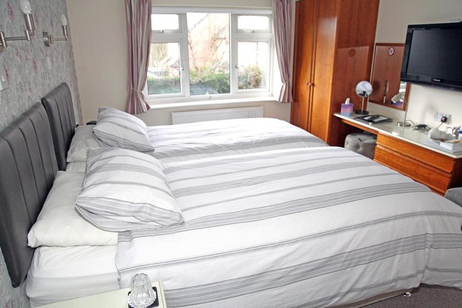 The Hinton Guest House Knutsford Eksteriør bilde