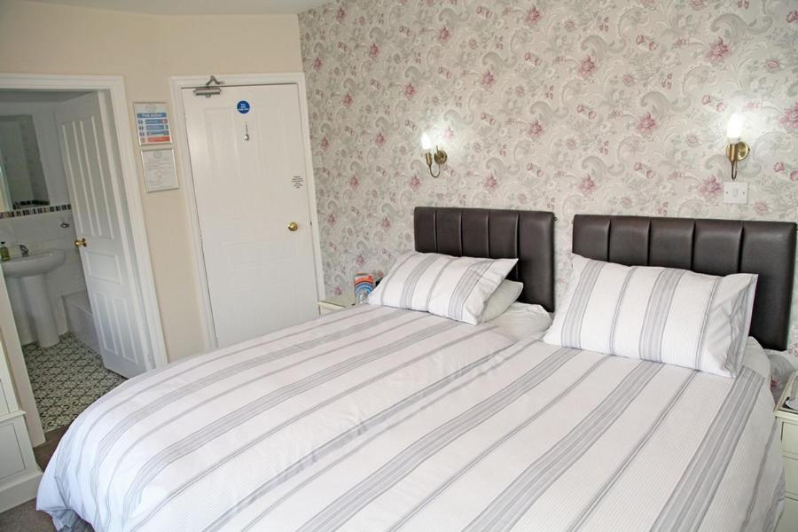 The Hinton Guest House Knutsford Eksteriør bilde