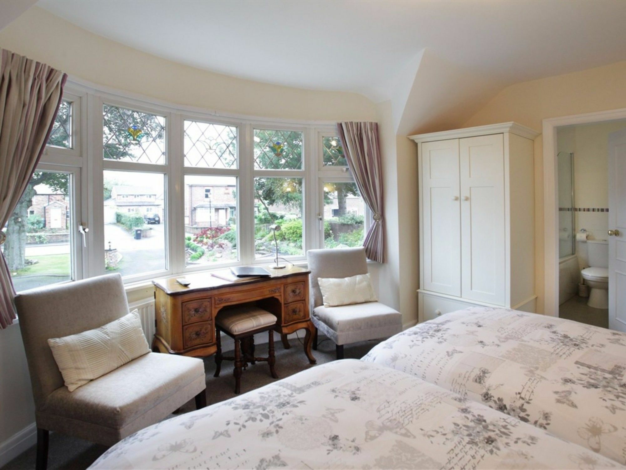 The Hinton Guest House Knutsford Eksteriør bilde